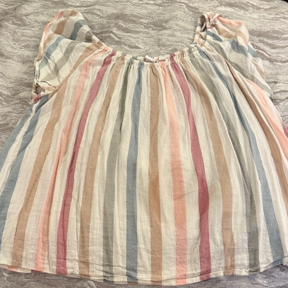 Gap women’s Multicolor Stripe Peasant Top